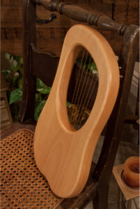 lyre backside pic